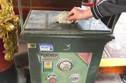 Sử dụng tiền cúng tiến ra sao?