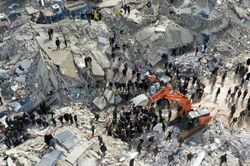 Động đất làm gián đoạn 'viện trợ xuyên biên giới' tới Idlib, Syria