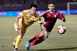 TPHCM 0-1 Hải Phòng: Việt Hưng đánh đầu dũng mãnh, Hải Phòng có 3 điểm đầu tay