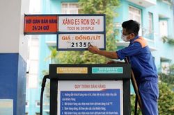 VCCI: Tiến tới nhà nước không định giá xăng dầu mà do cung cầu thị trường quyết định