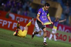 HLV đội CAHN nói gì sau trận thua CLB Hà Nội?