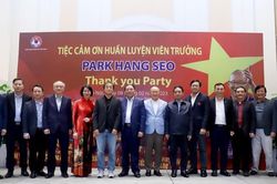 Bộ trưởng Nguyễn Văn Hùng: HLV Park Hang-seo là người truyền cảm hứng