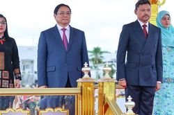 Thủ tướng Phạm Minh Chính bắt đầu chuyến thăm chính thức Brunei Darussalam