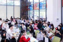 Bộ trưởng Bộ GD&ĐT trả lời về việc bỏ xét tuyển đại học qua học bạ