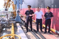 Hải quan Quảng Ninh thu ngân sách từ mặt hàng xăng dầu tăng 174% trong tháng 1/2023