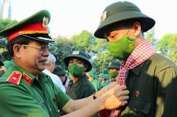 Kỳ cuối: Tổ quốc gọi, chúng tôi lên đường!