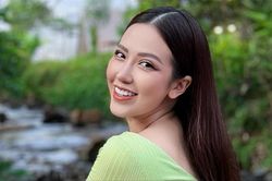 Nữ MC tố cầu thủ Việt 'gạ tình': 'Nếu người trong cuộc muốn đối chất, tôi sẵn sàng'