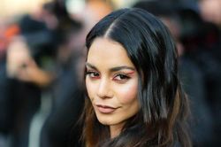Khối tài sản hơn 420 tỷ đồng của 'công chúa Disney' Vanessa Hudgens