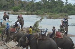 Du lịch nay phải khác