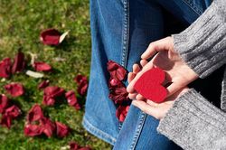 Lời chúc Valentine ngọt ngào dành cho người yêu ở xa