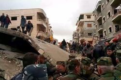 Quân đồn trú Nga giúp Syria xử lý hậu quả động đất
