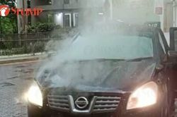 Tin lời người bán, chủ xe Nissan 'khóc hận' vì liên tục hỏng hóc, suýt bốc cháy