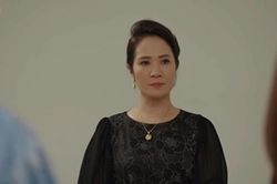 Hai lần ra tay 'đánh ghen' trên phim gây ấn tượng của Nguyệt Hằng