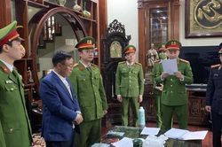 Phê chuẩn khởi tố, bắt tạm giam nguyên Phó Chủ tịch UBND tỉnh Hà Nam