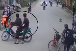 Trên đường đi học về, nam sinh cấp 3 bị người lạ mặt đâm trọng thương