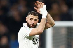 Benzema đi vào lịch sử Real Madrid