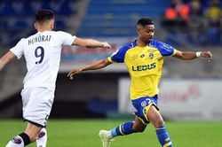 Sao Việt kiều Jason Quang-Vinh Pendant 'thả thính' HLV Troussier sẽ về Hà Nội FC?