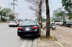 Tài xế vi phạm nồng độ cồn, còn dùng giấy phép lái xe giả