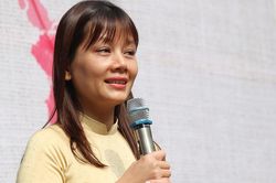 Bông Mai và hành trình 'Dám sống một cuộc đời rực rỡ'