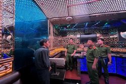 Công an Hà Nội sẽ đối thoại, hướng dẫn chủ quán karaoke khắc phục các vi phạm về phòng cháy, chữa cháy