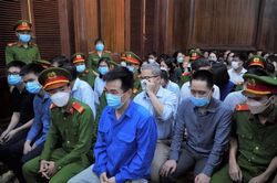 Cựu giám đốc Sở Y tế Cần Thơ lĩnh 8 năm tù
