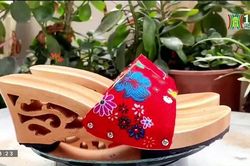 Sáng tạo với guốc mộc