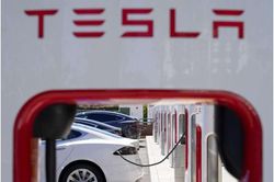 Nhà Trắng: Tesla sẽ cung cấp các bộ sạc EV cho tất cả mọi loại xe điện