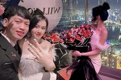 Màn cầu hôn lãng mạn trên tòa tháp cao nhất Sài Gòn