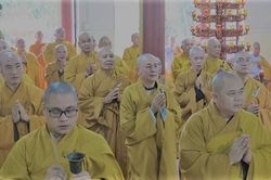 Chư Tăng Ni H.Củ Chi Bố-tát, thính giới tại chùa Phước Khánh