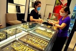 Người mua vàng SJC lỗ hơn 1 triệu đồng/lượng sau 1 tuần giao dịch