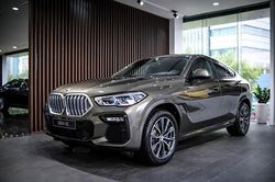 BMW X6 tại Việt Nam giảm giá 'sốc', rẻ hơn tới gần 1 tỷ đồng