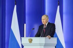 Tổng thống Putin đọc Thông điệp Liên bang, nói Nga ở thời điểm khó khăn và quan trọng
