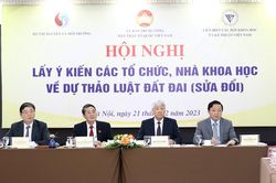Sửa luật phải vì lợi ích của nhân dân