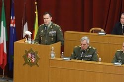 NATO đang mạnh hơn bao giờ hết? Tướng Czech nói 'nếu xung đột Nga-NATO xảy ra, chúng ta phải thắng'