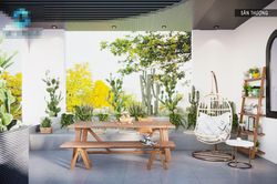 Mẫu nhà phố 3 tầng hiện đại, tích hợp vườn treo chan hòa ánh sáng