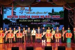 Bắc Ninh: Khai mạc Hội Báo Xuân và Hội thi hát Dân ca Quan họ