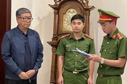Bắt nguyên Hiệu trưởng Đại học Bách khoa Đà Nẵng