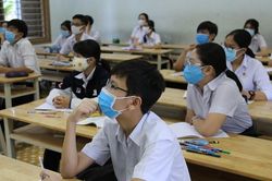 Đề thi chọn học sinh giỏi quốc gia 3 môn Toán, Ngữ văn, Vật lý