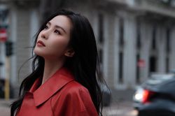 Ngắm bộ ảnh Lưu Thi Thi đẹp hút hồn bên đường phố Milan