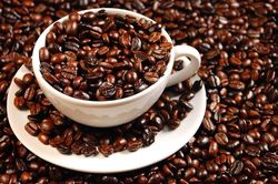 Giá cà phê hôm nay 26/2: Đầu cơ mua mạnh giúp tăng 1.500 đồng/kg trong tuần