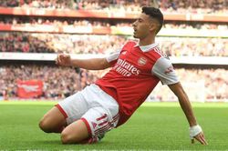 Thắng tối thiểu Leicester, Arsenal vẫn xây chắc ngôi đầu