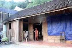 Gió vào nhà trống