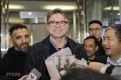 HLV Philippe Troussier đến Hà Nội, chuẩn bị dẫn dắt đội tuyển Việt Nam