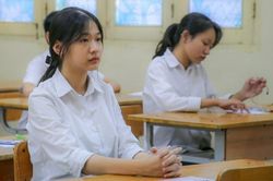 Những trường THPT tuyển thẳng, cộng điểm cho thí sinh có bằng IELTS