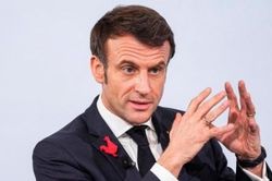 Pháp: Tổng thống Macron sắp hành động tìm lại ảnh hưởng ở châu Phi, cảnh báo công dân thận trọng