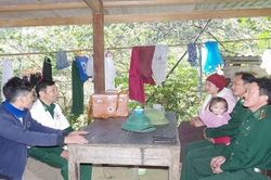Bác sĩ biên phòng tìm ra bài thuốc giải độc lá ngón