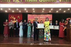 Bảo đảm mọi người dân được hưởng các dịch vụ y tế chất lượng