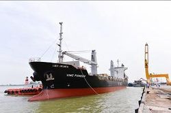 Cảng Cần Thơ đón tàu trọng tải lớn thứ 2 sau 6 năm vắng bóng tuyến đường thủy Hải Phòng – TP Hồ Chí Minh – Cần Thơ
