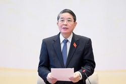 Phó chủ tịch Quốc hội: Phải đánh giá lại thị trường xăng dầu