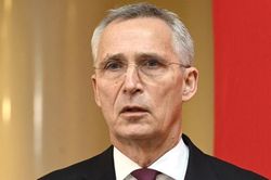 NATO tuyên bố sẽ kết nạp Ukraine
